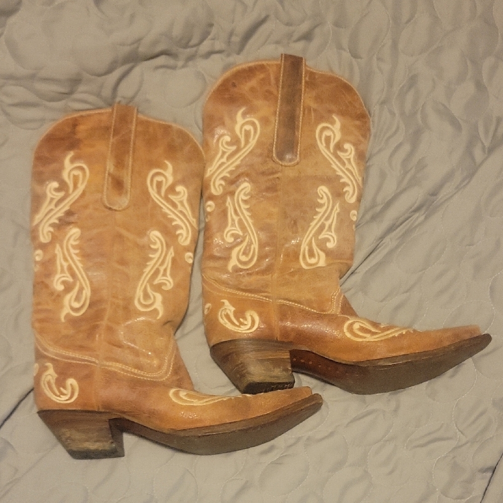 Brown Western Heeled Boots